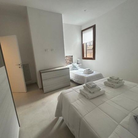 Carradori 2 Apartment-Historic Center-Autodromo 伊莫拉 外观 照片